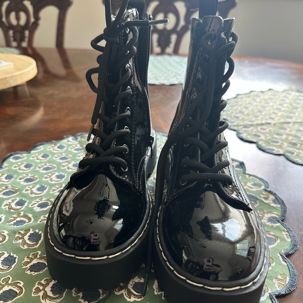 Sincerely Jules - Black Leather Combat Boots (size 6.5)